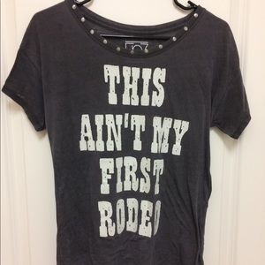🚨SOLD🚨This Ain’t My First Rodeo T-shirt!